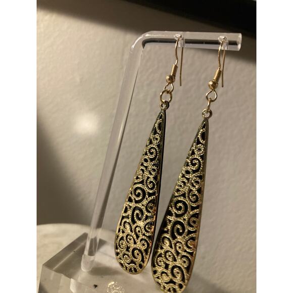 Drop earrings - Picture 1 of 2